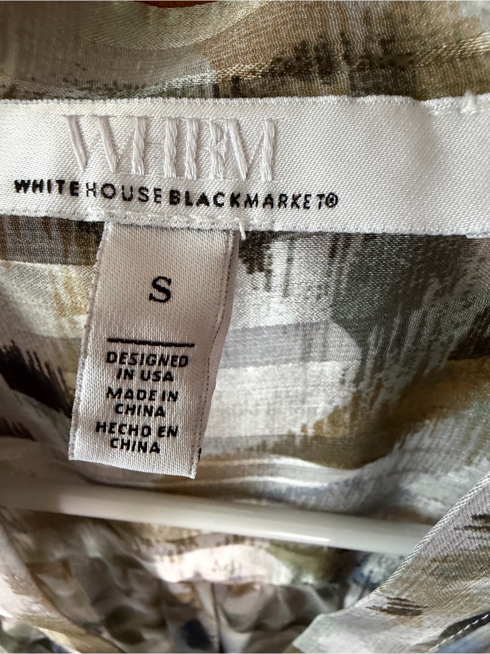 White House Black Market Pleated Maxi Dress Abstract Metallic Print Small NWOT - Picture 2 of 8